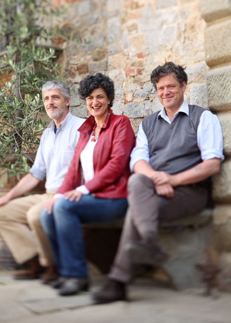 семья_small.jpg семья_small.jpg